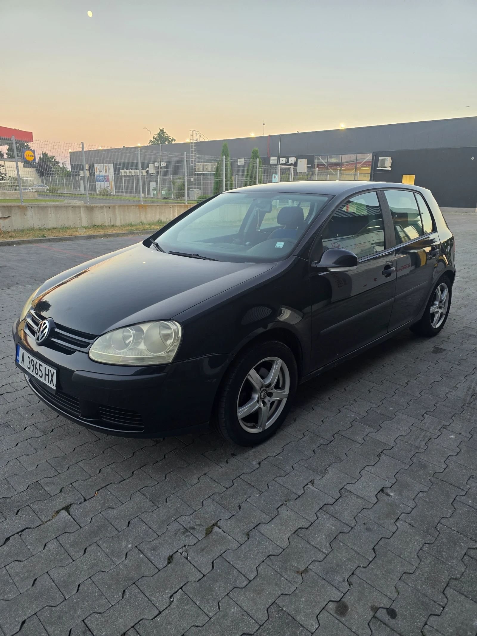 VW Golf, снимка 3 - Автомобили и джипове - 55093177