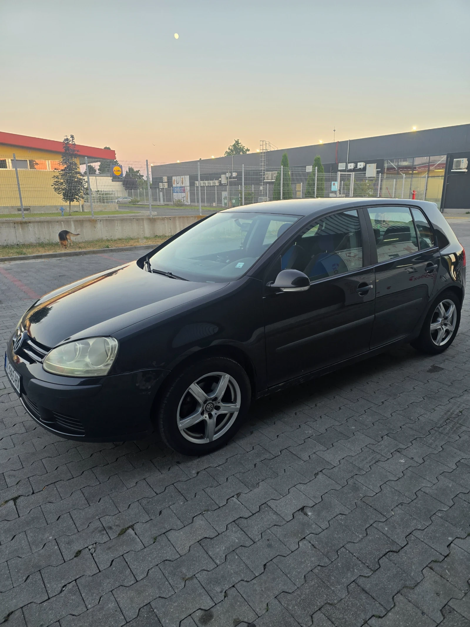 VW Golf, снимка 4 - Автомобили и джипове - 55093177