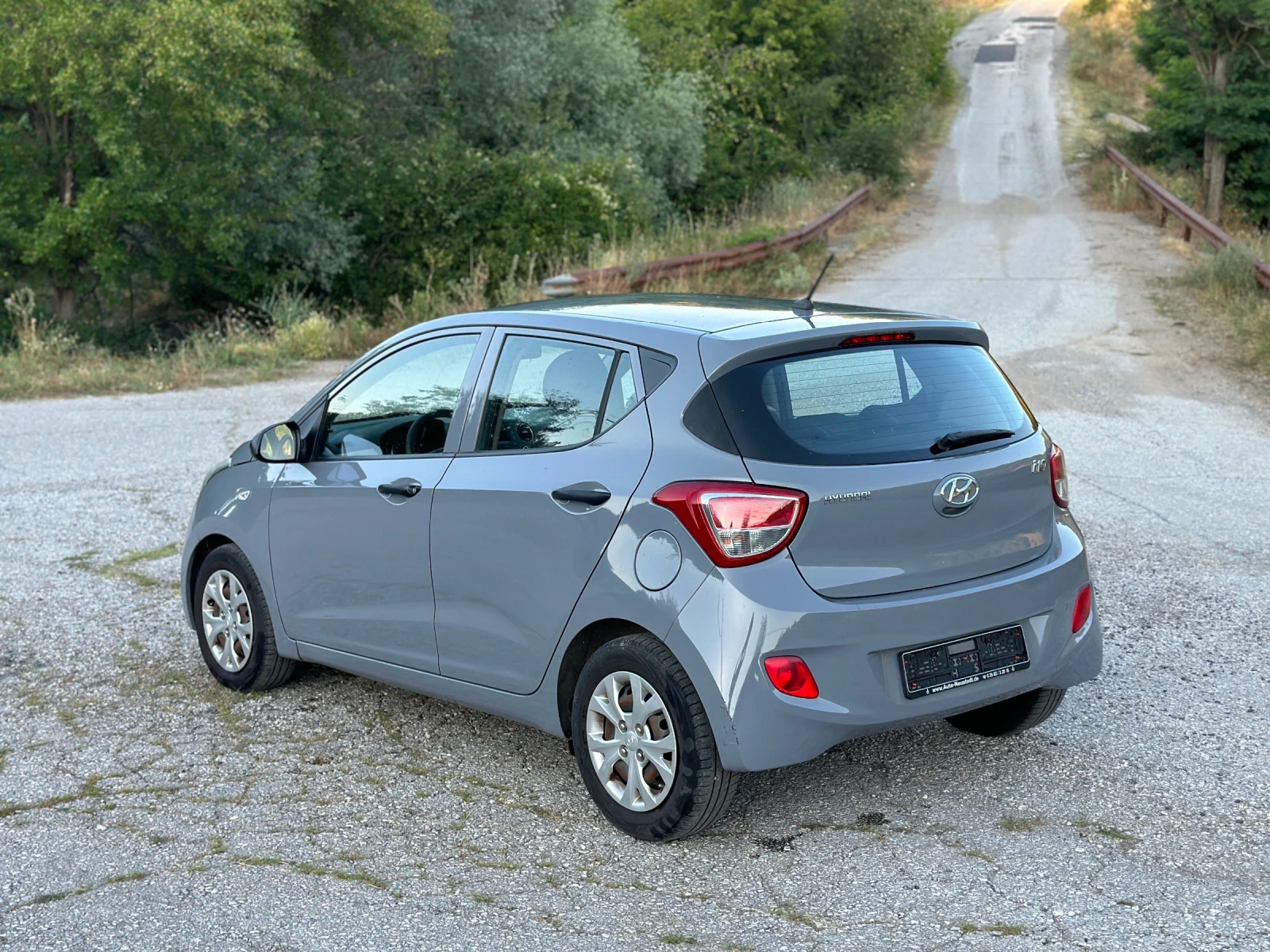 Hyundai I10, снимка 4 - Автомобили и джипове - 55409829