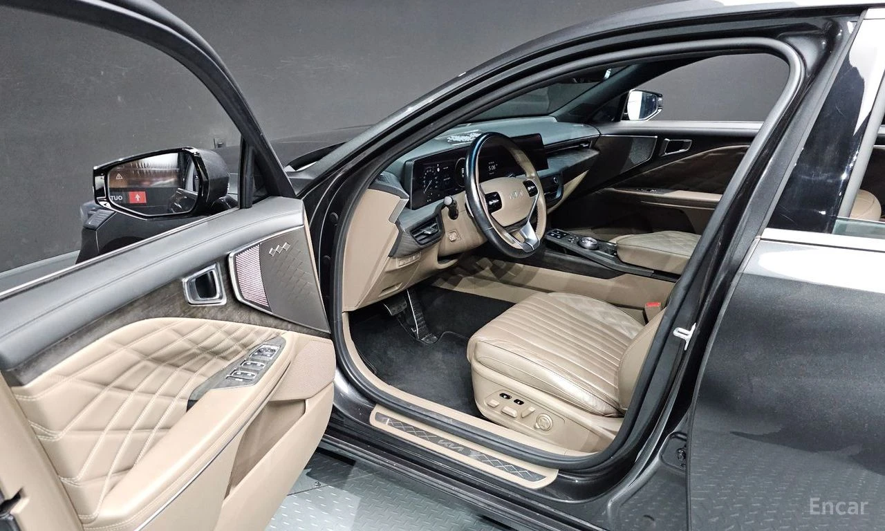 Kia K8 * ФИКСИРАНА ЦЕНА ДО БЪЛГАРИЯ * АВТОКРЕДИТ, снимка 16 - Автомобили и джипове - 55422343