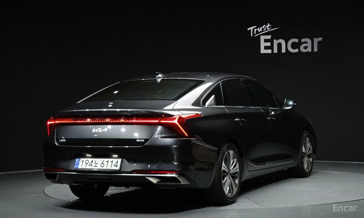 Kia K8 * ФИКСИРАНА ЦЕНА ДО БЪЛГАРИЯ * АВТОКРЕДИТ, снимка 3 - Автомобили и джипове - 55422343
