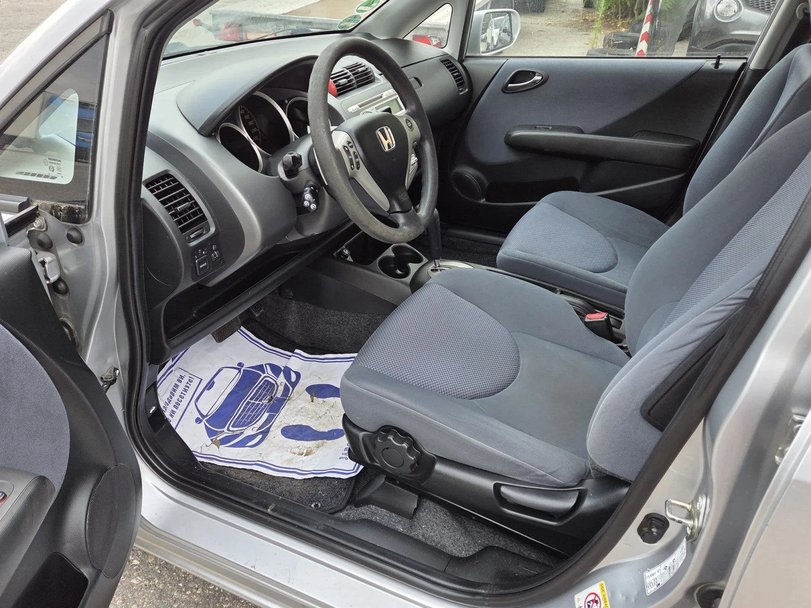 Honda Jazz 1.4 i-dsi, снимка 5 - Автомобили и джипове - 56183258