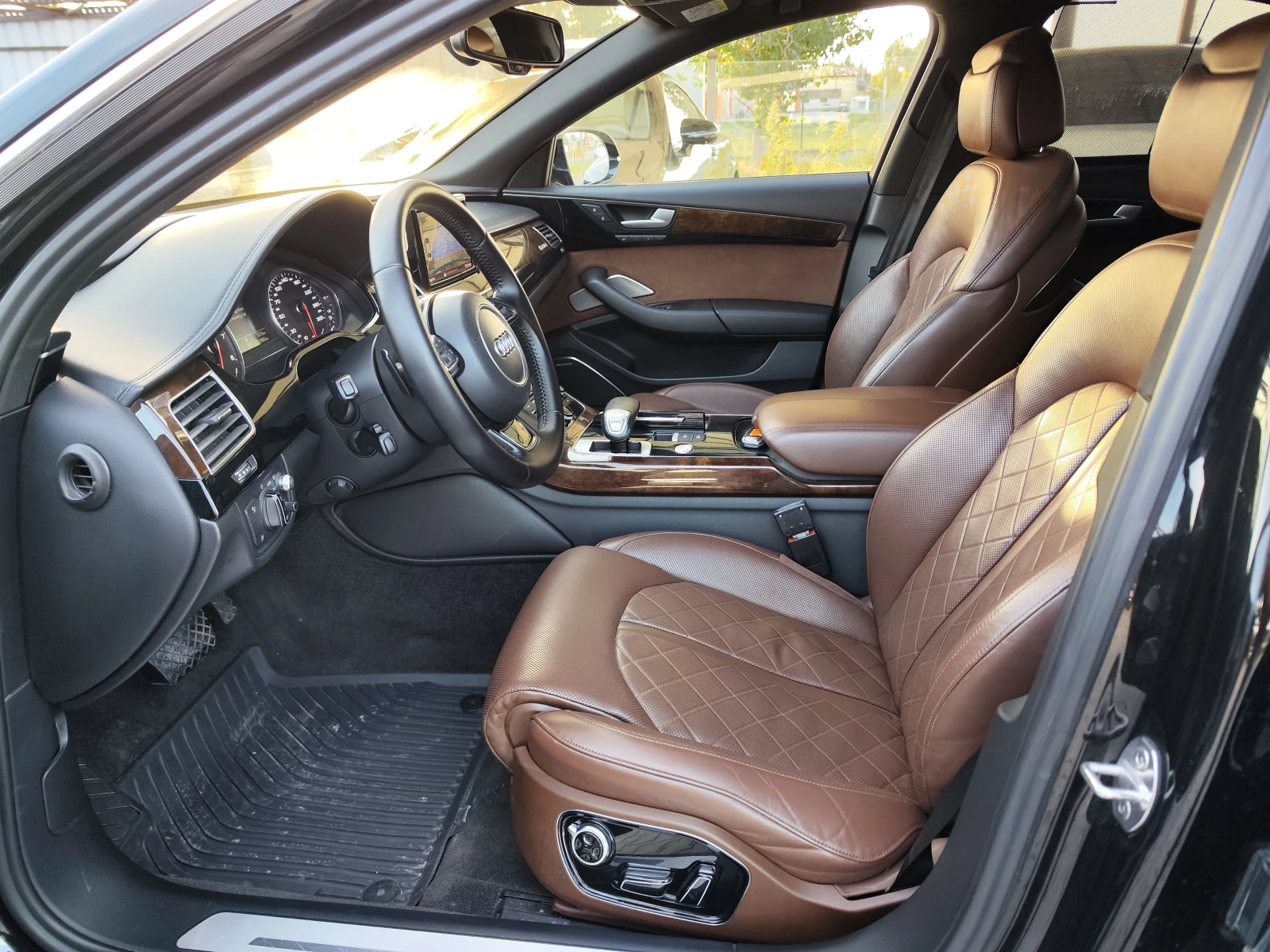 Audi A8 4.0* B&Q* HEADUP* PODGREV* CAMERA* MATRIX* LIZING, снимка 5 - Автомобили и джипове - 56594195