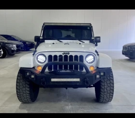 Jeep Wrangler Sahara, снимка 2