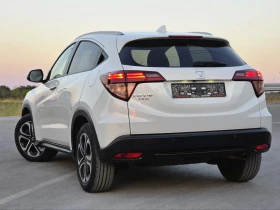 Honda Hr-v 1.5 i-VTEC Executive , снимка 5