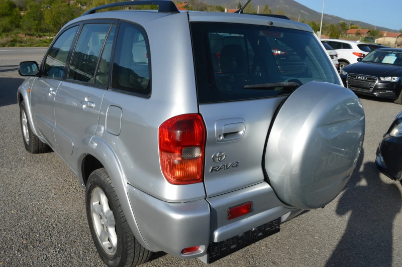 Toyota Rav4 2.0D4D-4X4-KLIMA, снимка 7 - Автомобили и джипове - 49933926