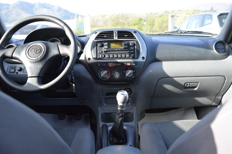 Toyota Rav4 2.0D4D-4X4-KLIMA, снимка 14 - Автомобили и джипове - 49933926