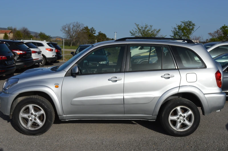Toyota Rav4 2.0D4D-4X4-KLIMA, снимка 8 - Автомобили и джипове - 49933926