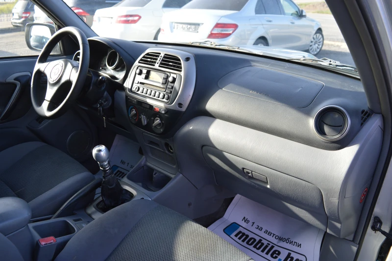 Toyota Rav4 2.0D4D-4X4-KLIMA, снимка 15 - Автомобили и джипове - 49933926