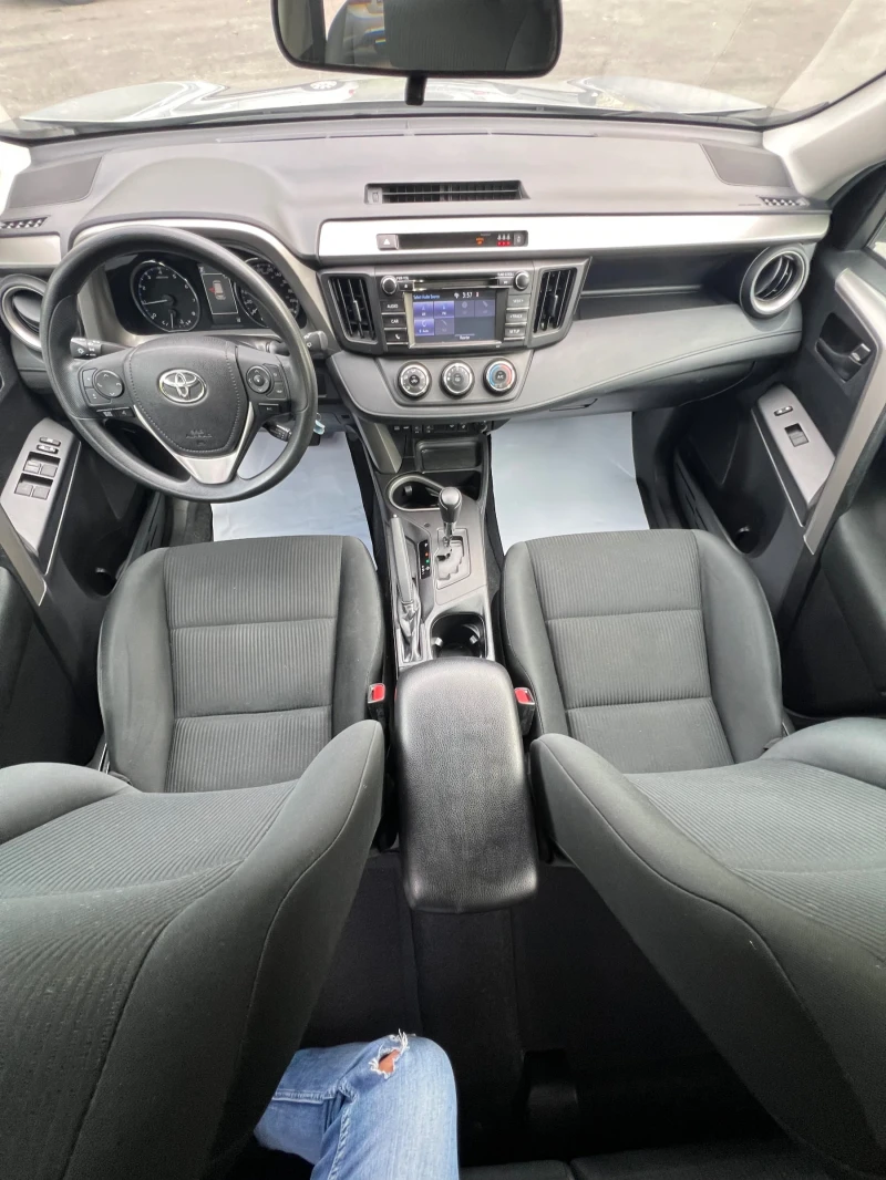 Toyota Rav4 * 2.5* LE* АВТОМАТИК* , снимка 10 - Автомобили и джипове - 52040151