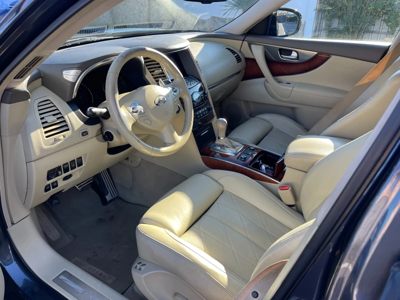 Infiniti Fx 30, снимка 5 - Автомобили и джипове - 52680526