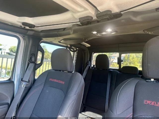 Jeep Gladiator RUBICON 4X4 - изображение 9