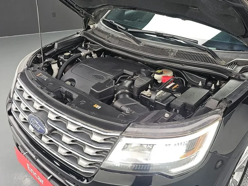 Ford Explorer 2.3 AWD, снимка 6 - Автомобили и джипове - 54351500