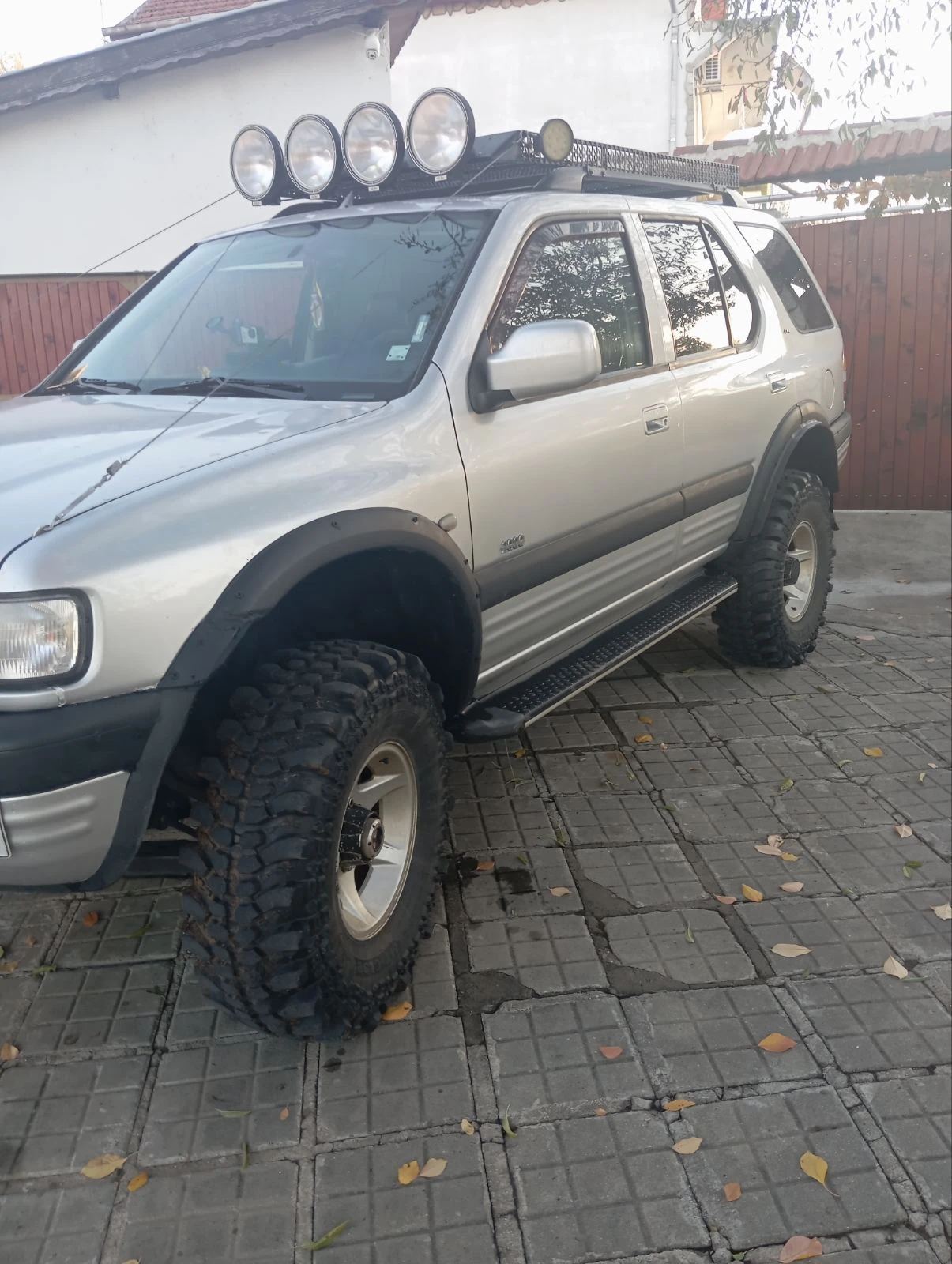 Opel Frontera 2.2d116 - изображение 4