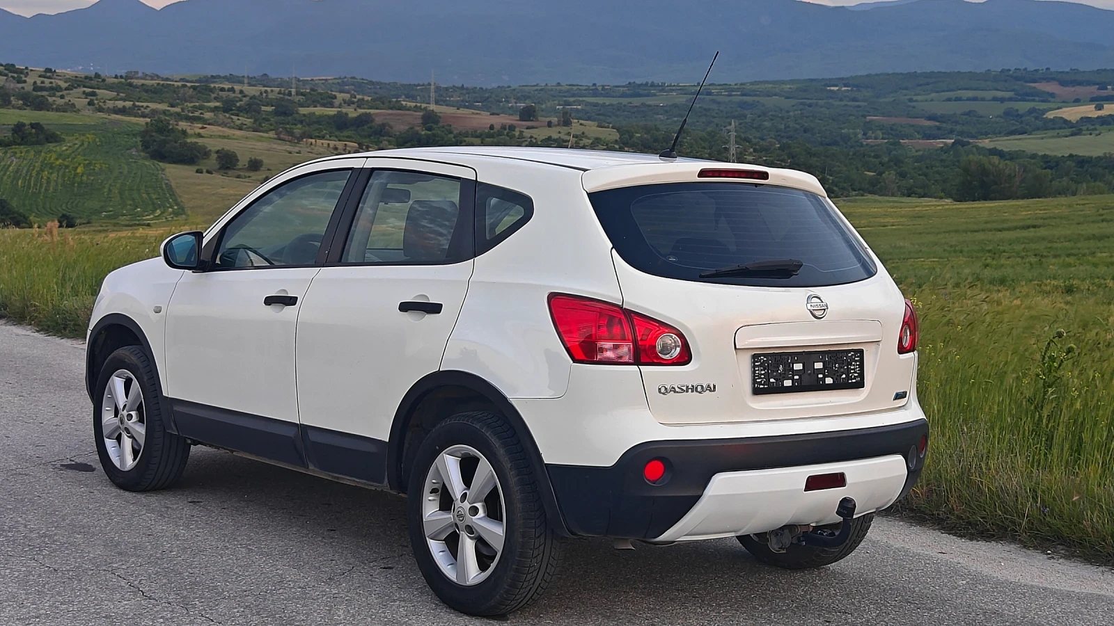 Nissan Qashqai 1.5dci - изображение 4