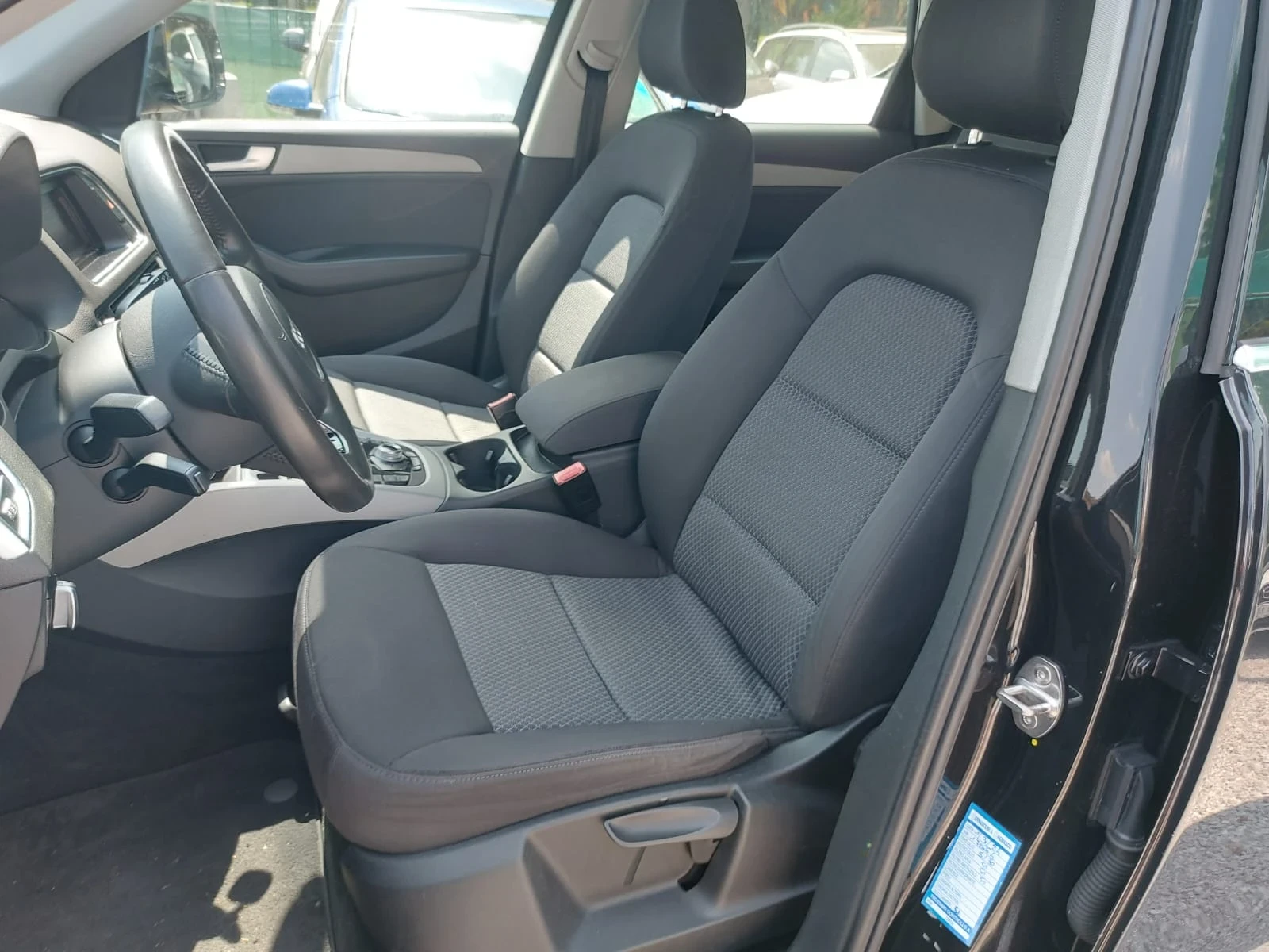 Audi Q5 3.0TDI/FACELIFT/100% РЕАЛНИ 183 196км/ОЧАКВАН ВНОС - изображение 9