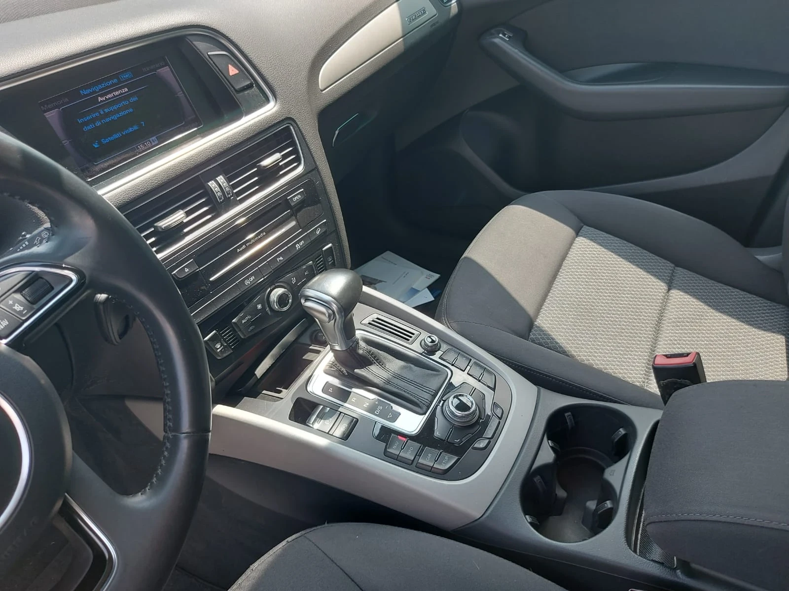 Audi Q5 3.0TDI/FACELIFT/100% РЕАЛНИ 183 196км/ОЧАКВАН ВНОС - изображение 7