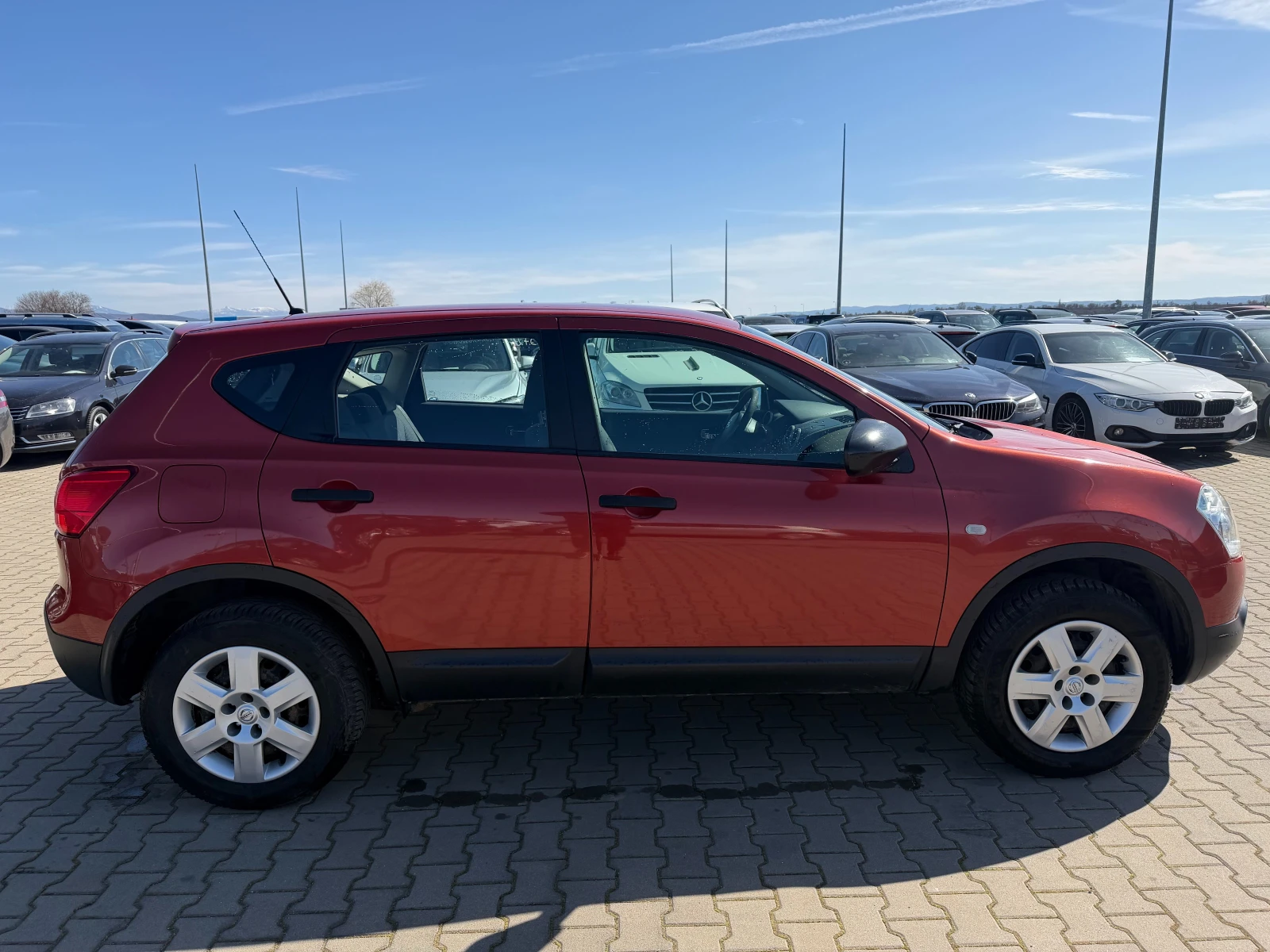 Nissan Qashqai 2.0i 4X4 EURO 4, снимка 5 - Автомобили и джипове - 53769501