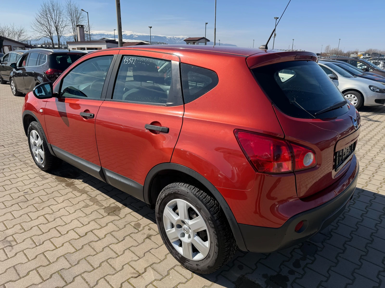 Nissan Qashqai 2.0i 4X4 EURO 4, снимка 8 - Автомобили и джипове - 53769501