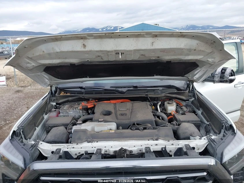 Toyota Tundra 3.4l Hybrid 1794 Limited Edition 4Wd, снимка 10 - Автомобили и джипове - 54711340