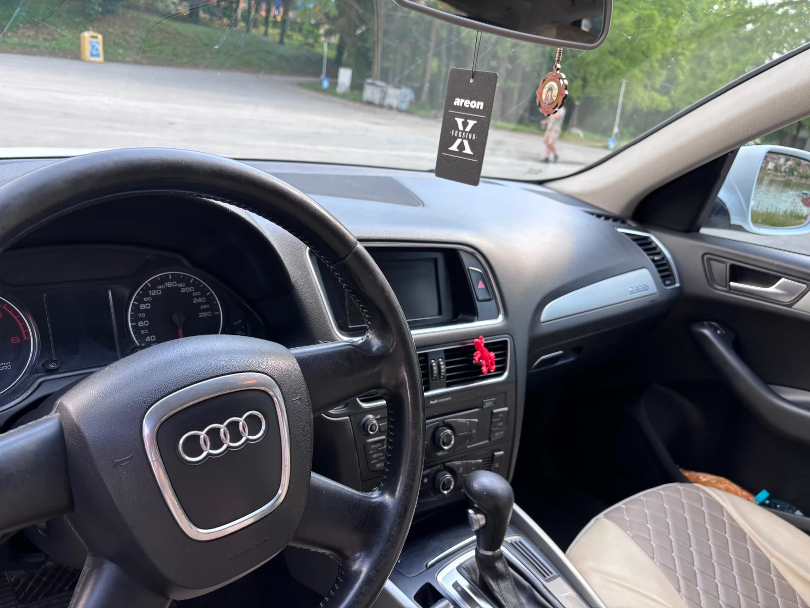 Audi Q5, снимка 6 - Автомобили и джипове - 54880400