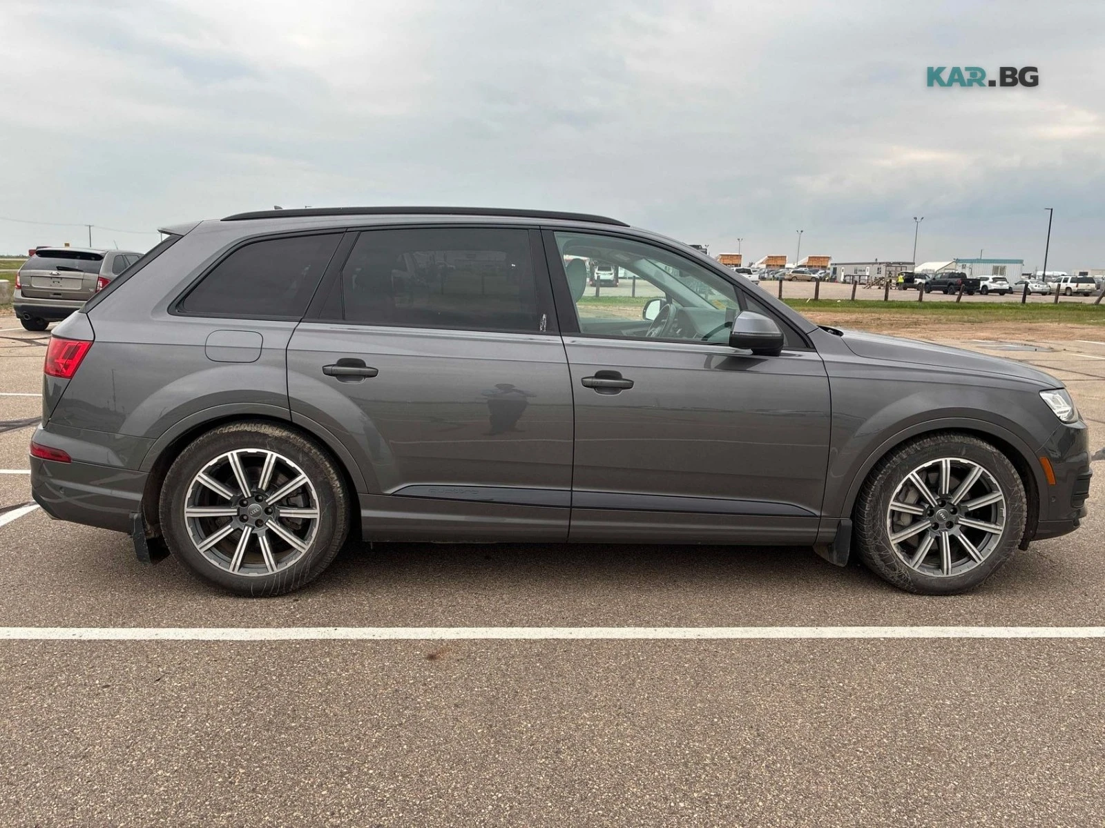 Audi Q7 Technik * ACC * Matrix * АвтоКредит * (ЦЕНА ДО БГ), снимка 6 - Автомобили и джипове - 55124907