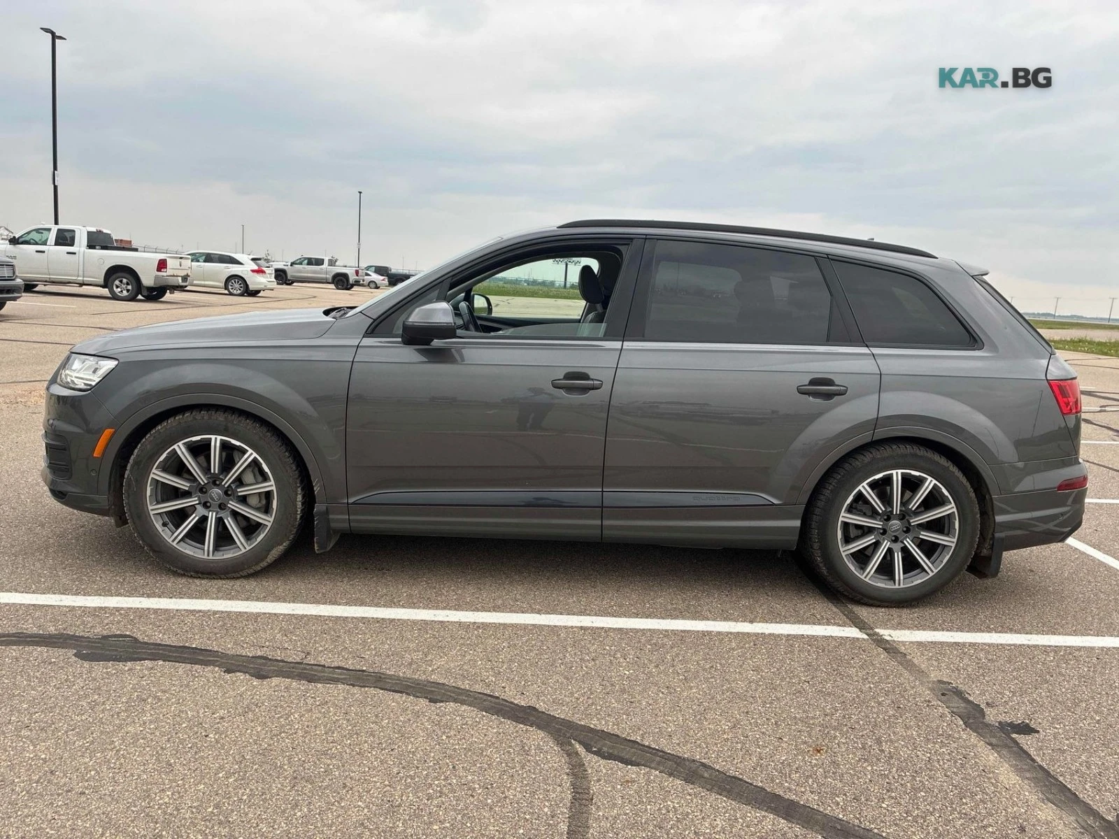 Audi Q7 Technik * ACC * Matrix * АвтоКредит * (ЦЕНА ДО БГ), снимка 3 - Автомобили и джипове - 55124907