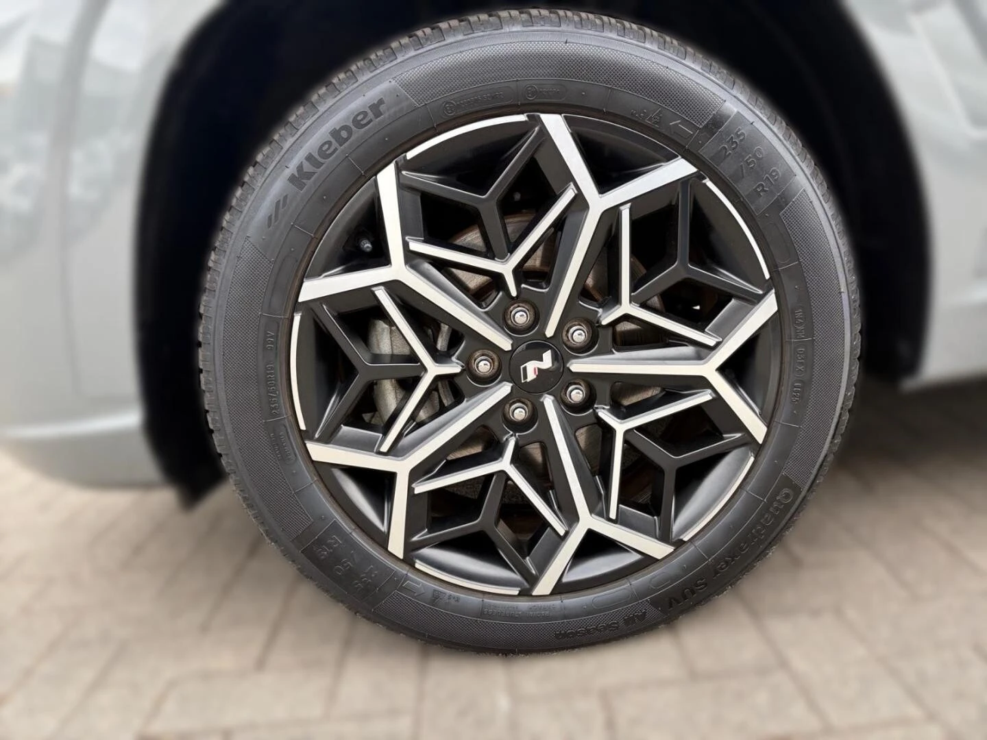 Hyundai Tucson N-Line 1.6 Plug-In 4x4 360KAM Distr KRELL SitzKlim, снимка 13 - Автомобили и джипове - 55282707
