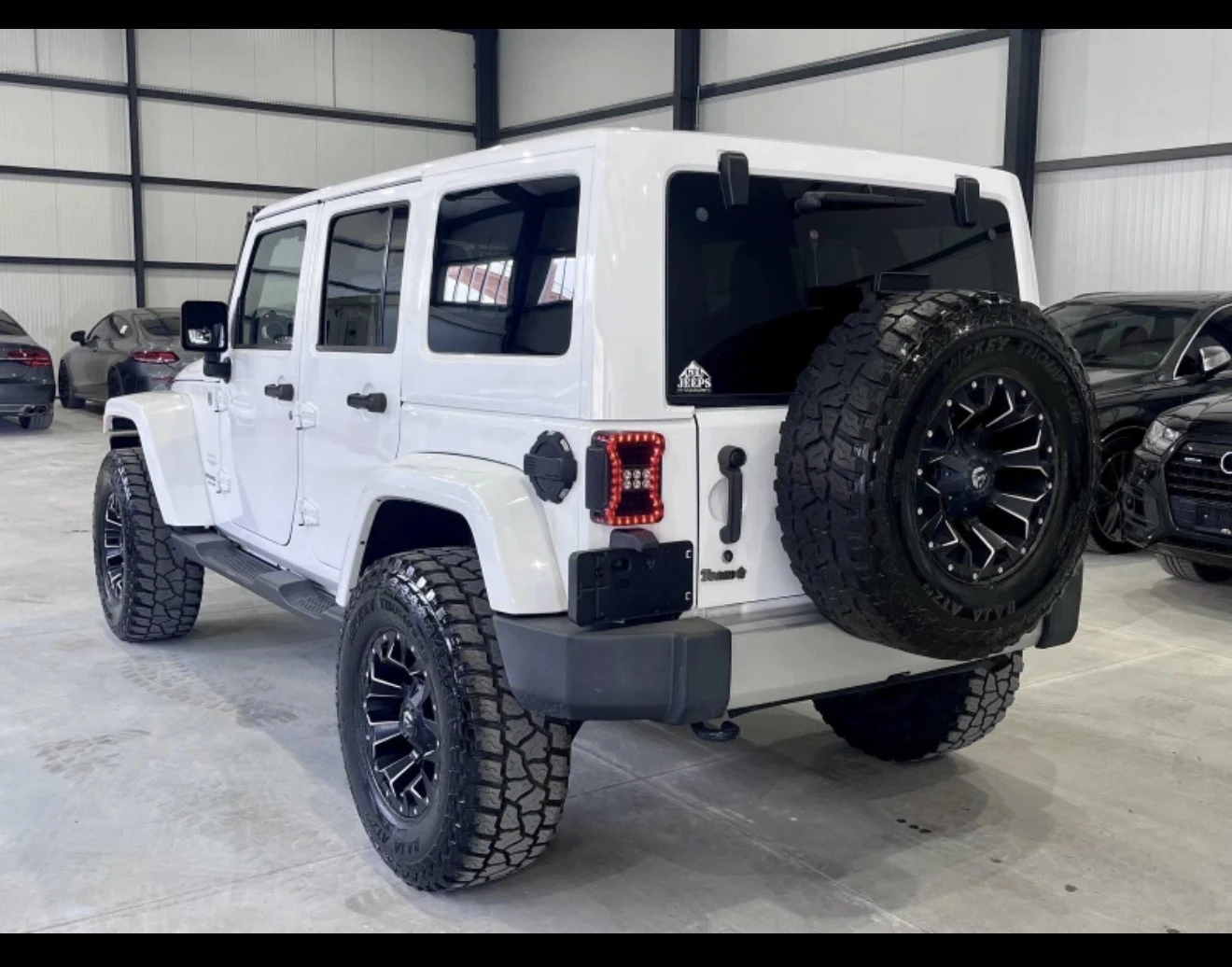 Jeep Wrangler Sahara, снимка 6 - Автомобили и джипове - 55702571