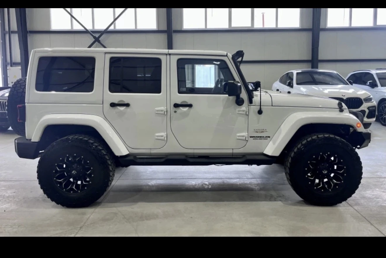 Jeep Wrangler Sahara, снимка 4 - Автомобили и джипове - 55702571