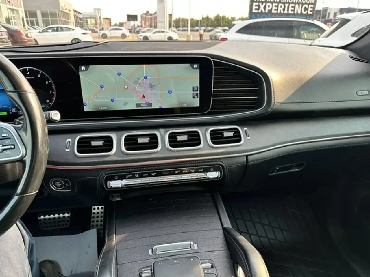 Mercedes-Benz GLS, снимка 7 - Автомобили и джипове - 56227066
