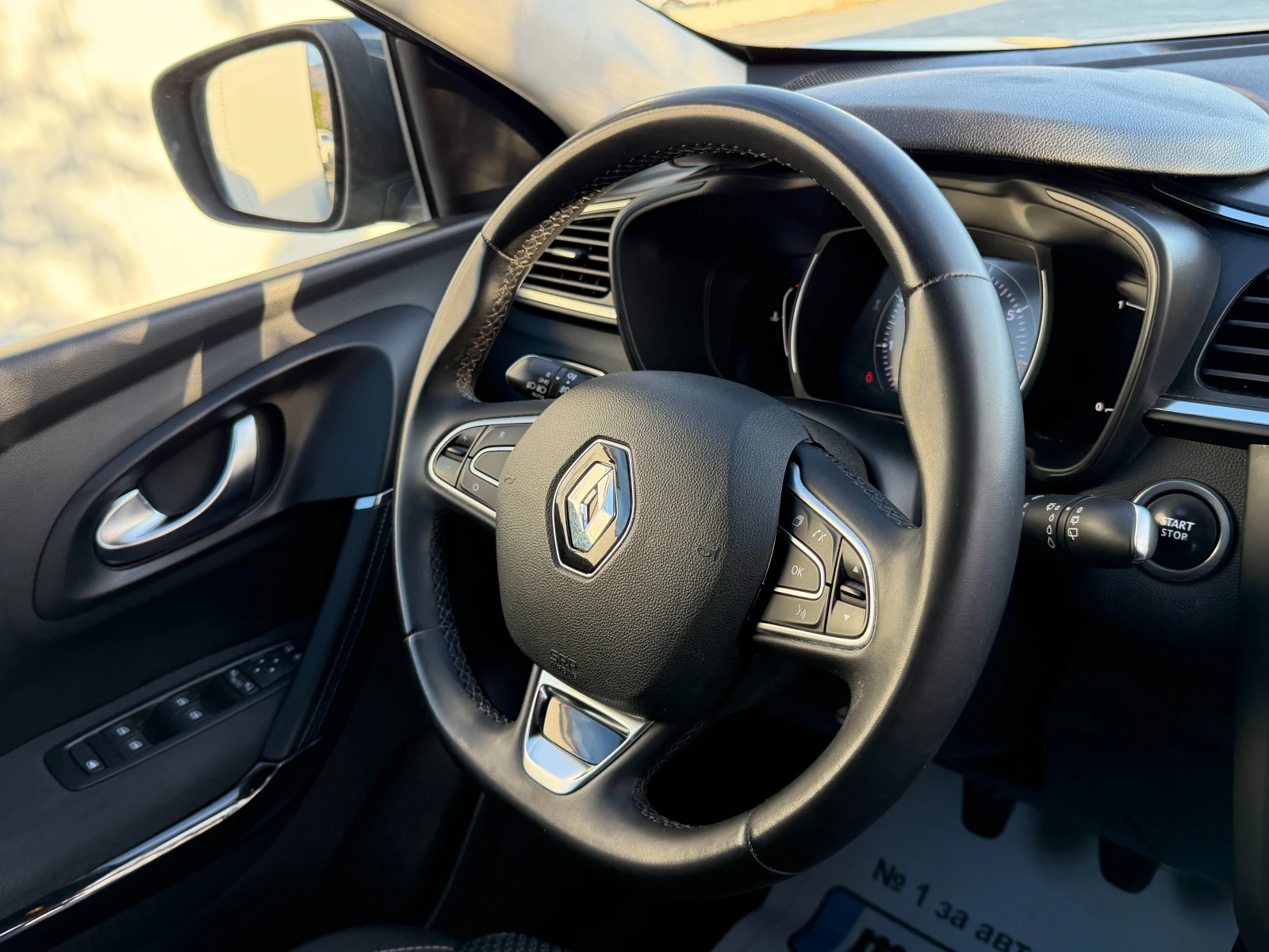 Renault Kadjar 1.3 TCe 140��. NAVI, CAMERA, KEYLESS | Mobile.bg � ����������� 9