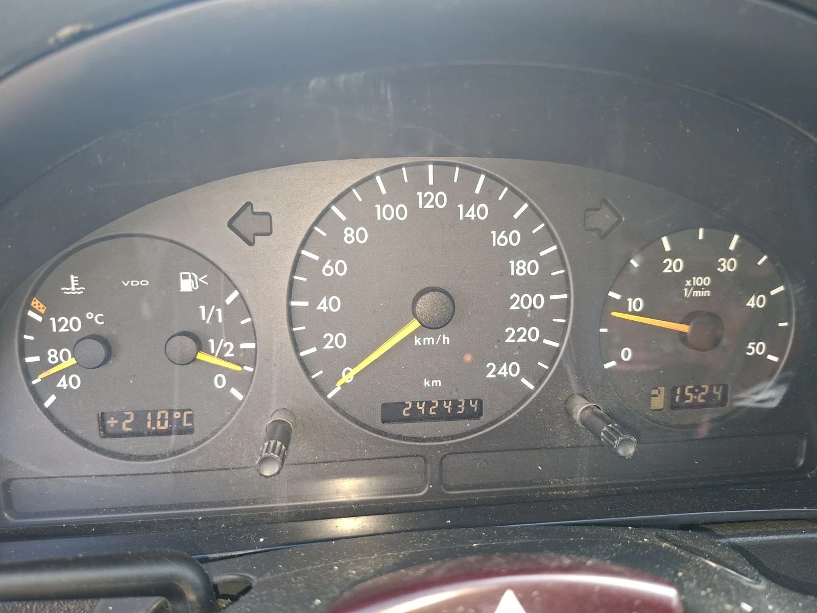 Mercedes-Benz ML 270, снимка 8 - Автомобили и джипове - 56483280