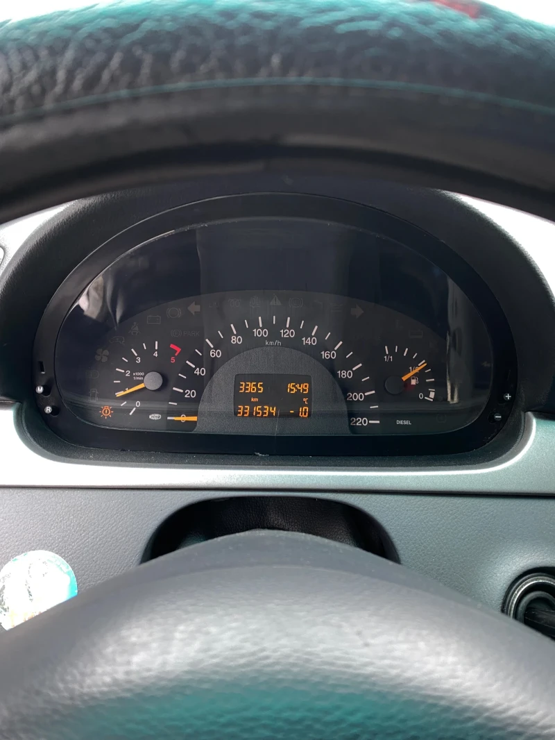 Mercedes-Benz Vito 115 CDI НАВИГАЦИЯ/НАПЪЛНО ОБСЛУЖЕН, снимка 10 - Бусове и автобуси - 53574810