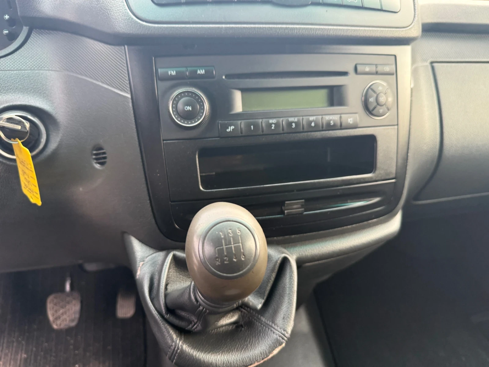 Mercedes-Benz Vito 2.2CDI - изображение 9