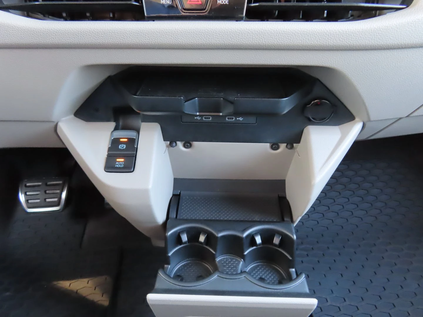 VW Multivan Style L 1.5 eHybrid 4MOTION | Mobile.bg � ����������� 13
