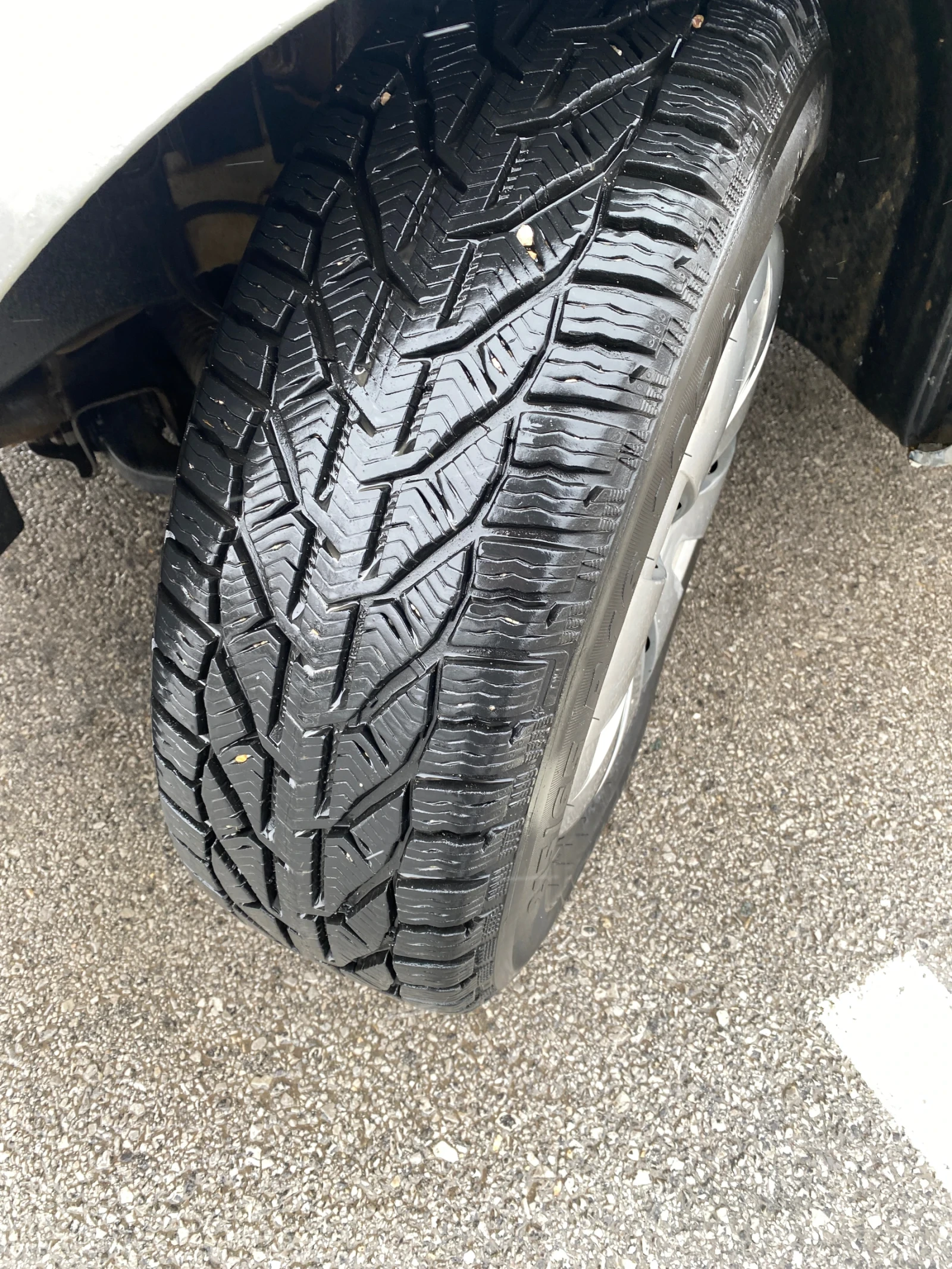 Mercedes-Benz Vito 115 CDI НАВИГАЦИЯ/НАПЪЛНО ОБСЛУЖЕН - изображение 9