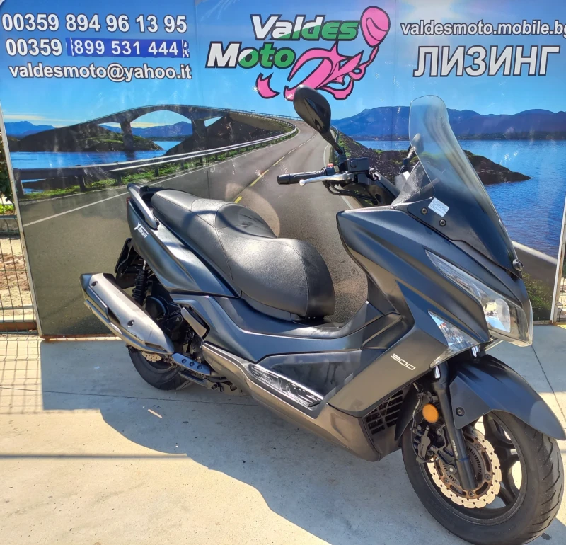 Kymco Xciting X-town 300 ABS , снимка 2 - Мотоциклети и мототехника - 50550122