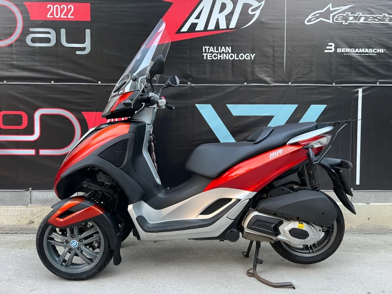Piaggio Mp3 LT-300icc-2014г, снимка 2 - Мотоциклети и мототехника - 50752076