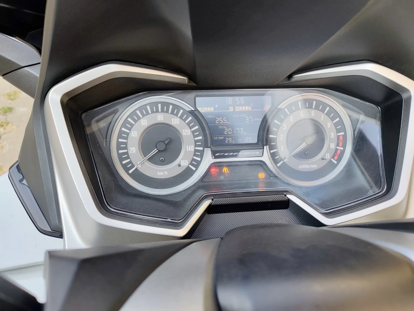 Honda Forza Forza Nss 300, снимка 9 - Мотоциклети и мототехника - 55334346