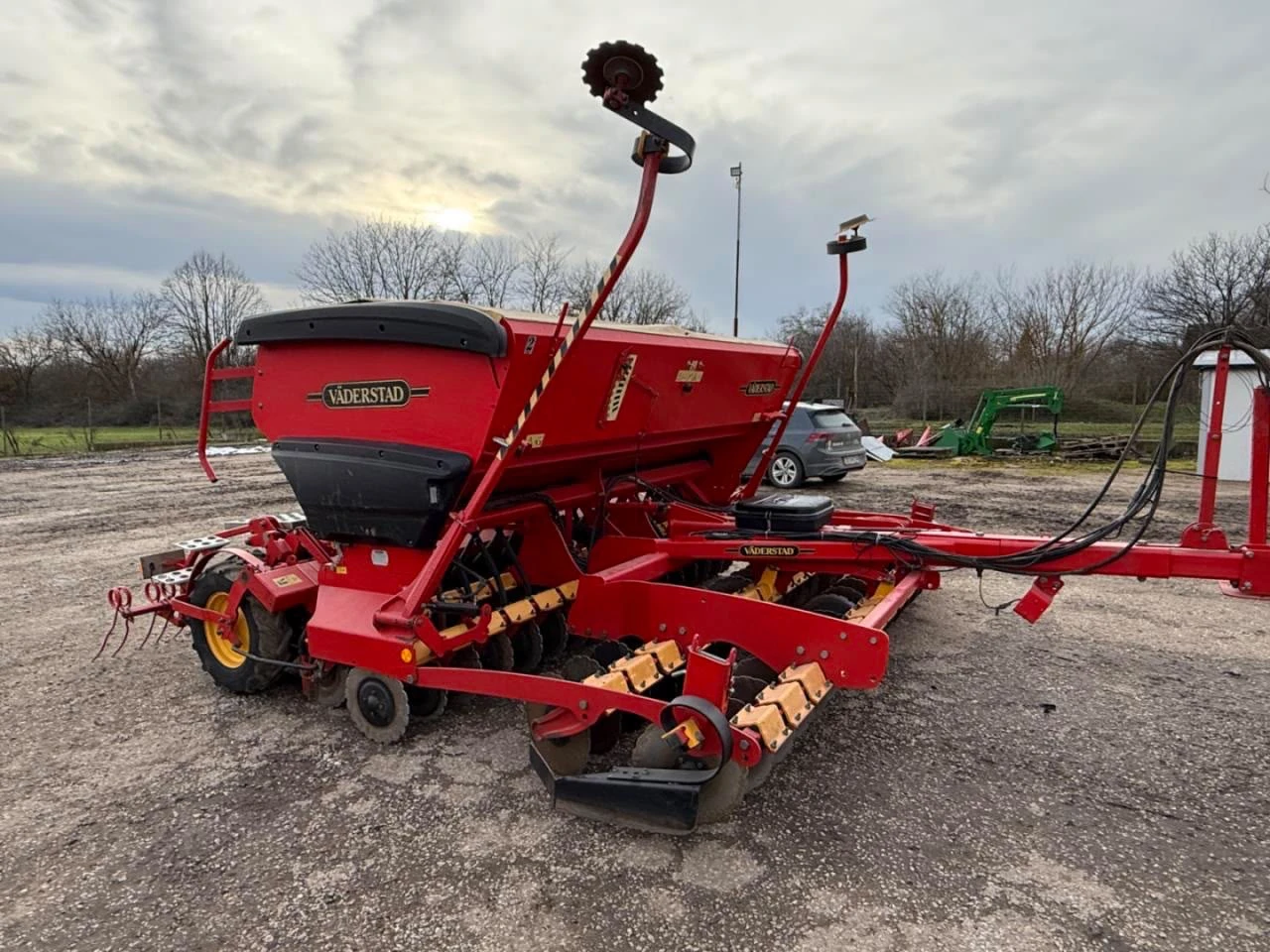 Сеялка Vaderstad RAPID 400 S ЛИЗИНГ, снимка 4 - Селскостопанска техника - 55119930