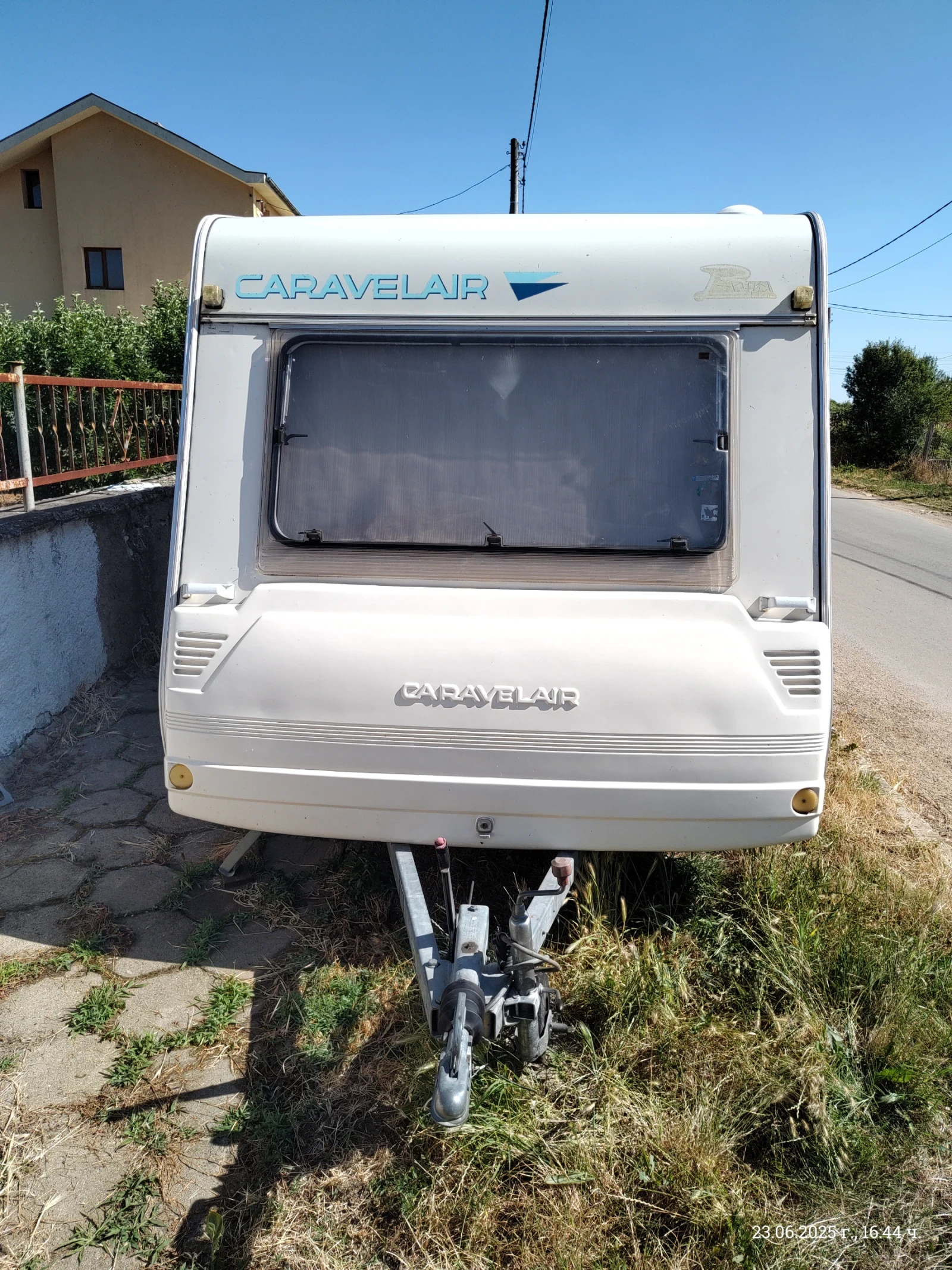 Каравана Caravelair, снимка 3 - Каравани и кемпери - 53894476