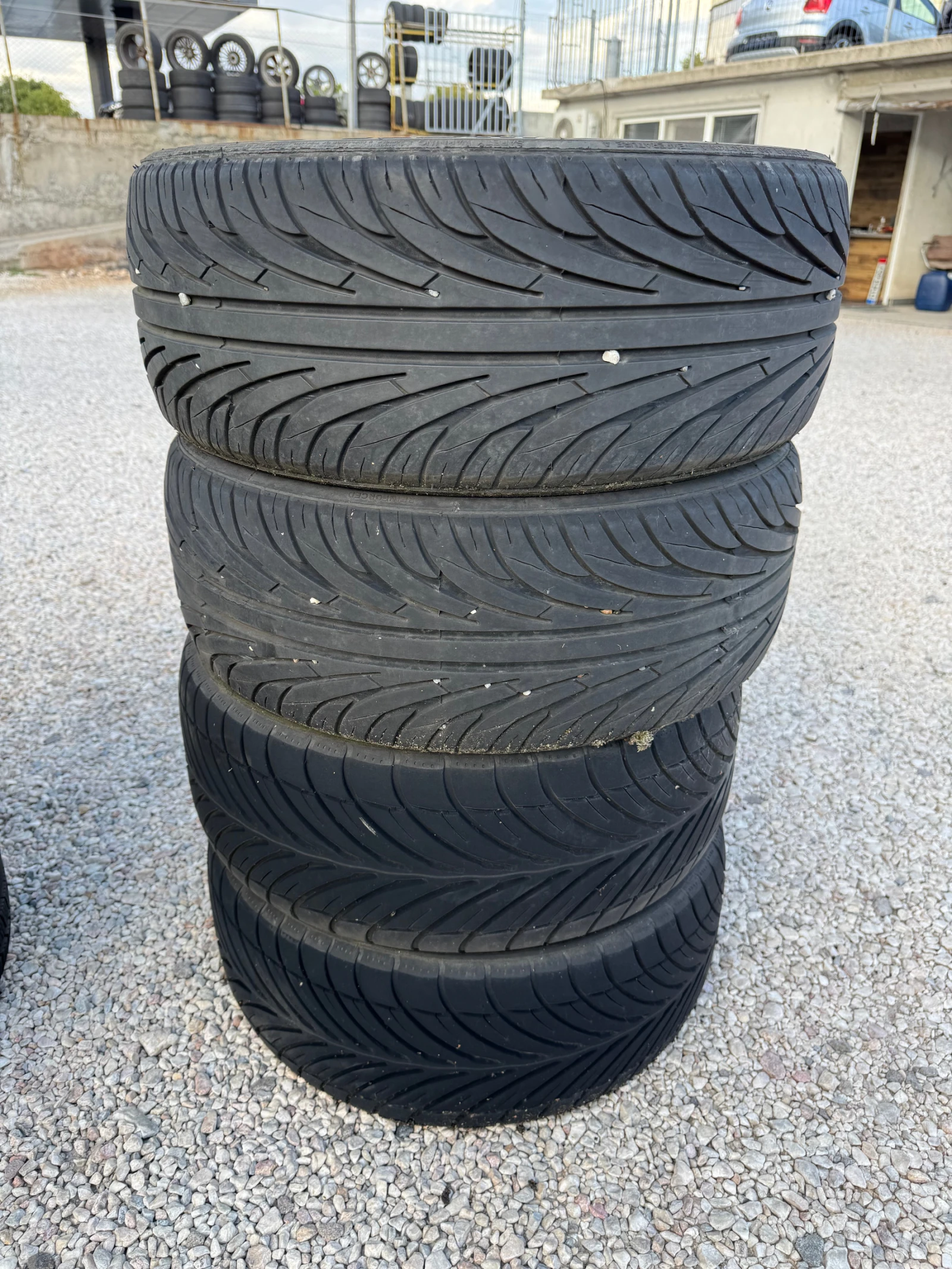  205/40R17 | Mobile.bg   1