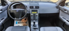 Volvo V50 2, 5i TURBO 4x4 220кс ШВЕЙЦАРИЯ КЛИМАТРОНИК, снимка 11