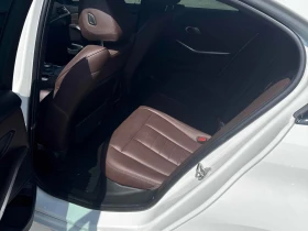 BMW 330 330i xDrive, снимка 13