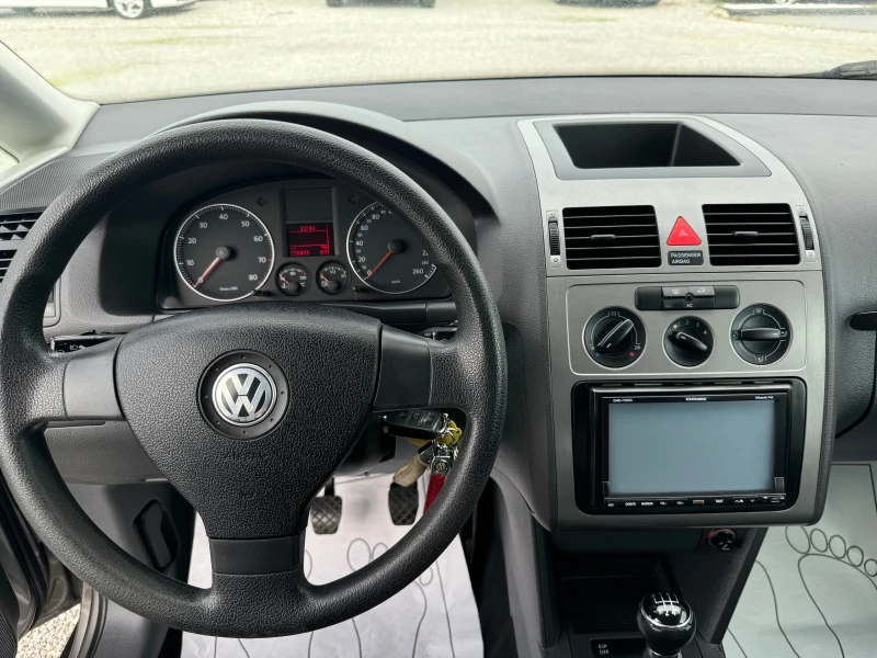 VW Touran 2.0i* BIFUEL* , снимка 10 - Автомобили и джипове - 47461931