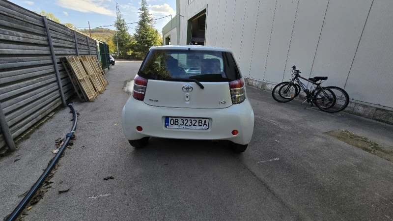 Toyota IQ, снимка 3 - Автомобили и джипове - 48626069