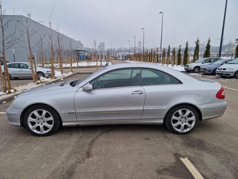 Mercedes-Benz CLK 200 Kompressor, снимка 3 - Автомобили и джипове - 49240038