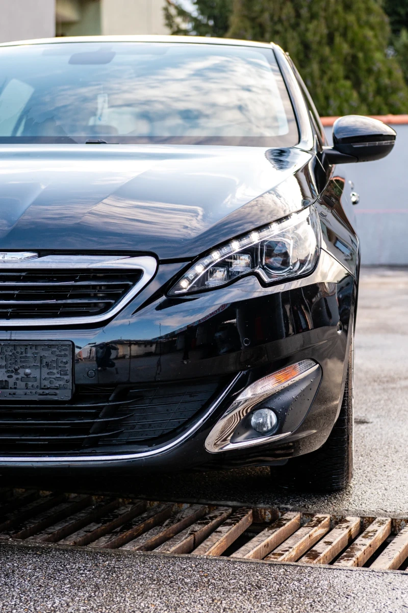 Peugeot 308 1.6 HDI ALLURE FULL LED, снимка 13 - Автомобили и джипове - 49312279