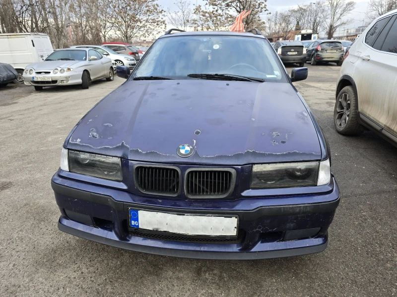 BMW 318 Touring, снимка 1 - Автомобили и джипове - 48808501